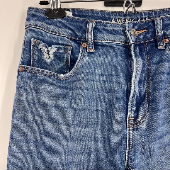 American eagle distressed Jean size 8 regular - Picture 2 of 10